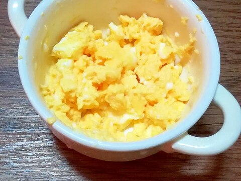 マヨネーズでふわふわ☆レンジでスクランブルエッグ